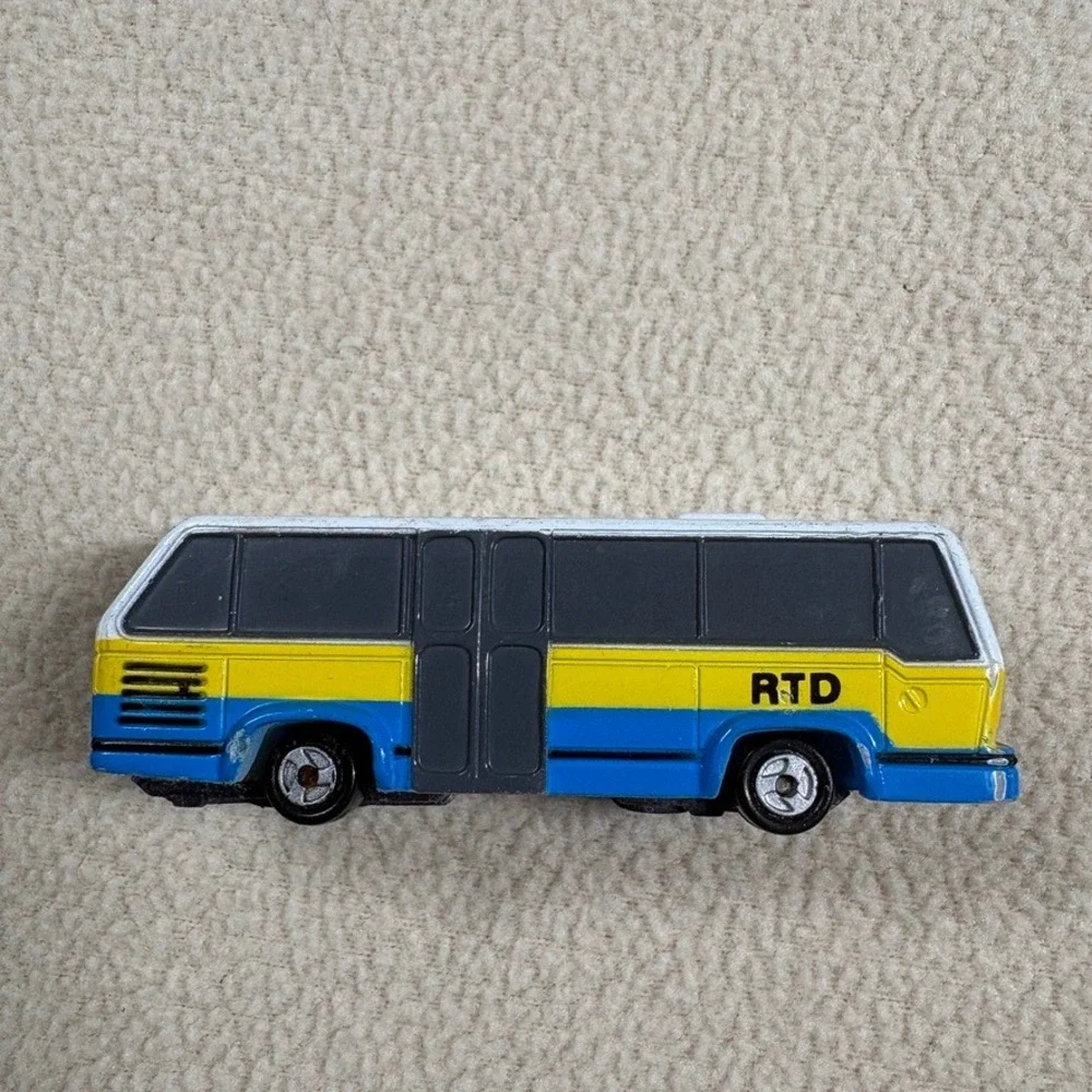 Vintage Galoob Micro Machines Public Transportation Bus RTD Collectible‎